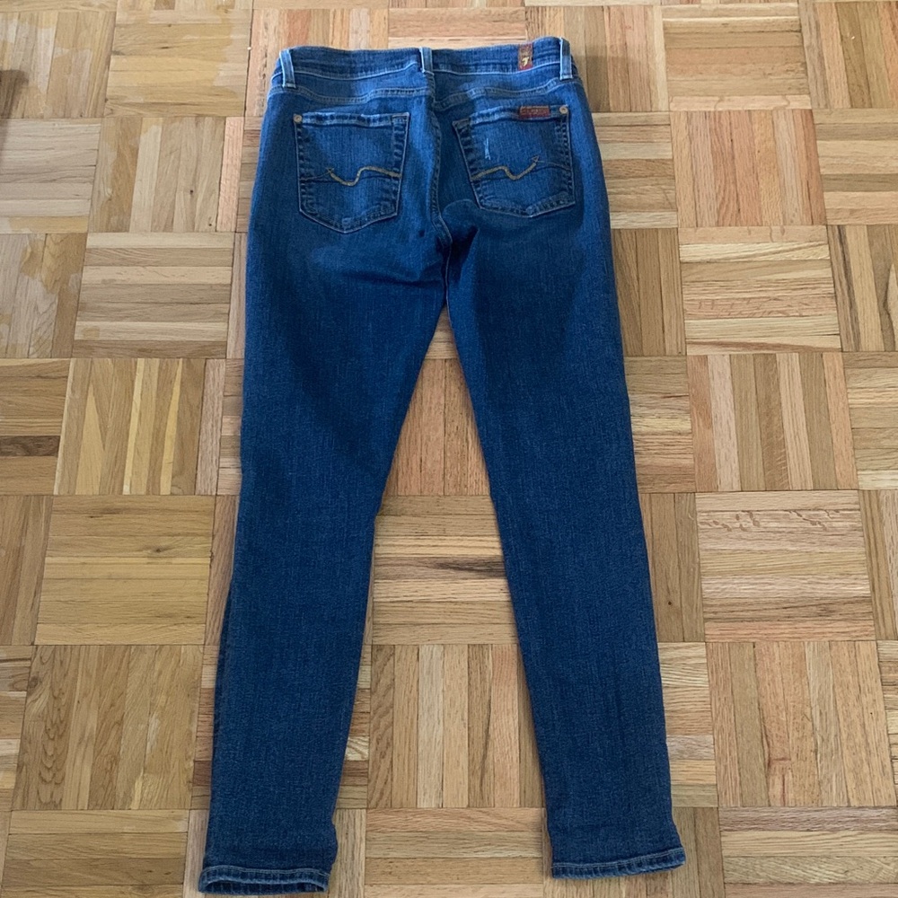 7 For All Mankind Distressed Straight Leg Jean - Women’s Size 25 EUC - Picture 4 of 9